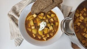 ungarisches kartoffelgulasch vegan