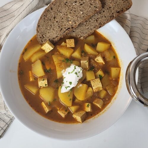 ungarisches kartoffelgulasch vegan